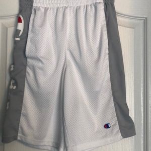 Champion boys youth large shorts